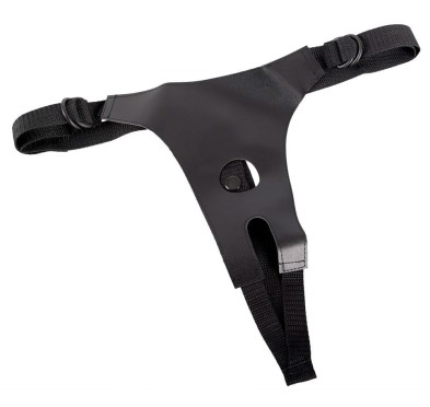 Strap on z trzema rodzajami dilda sex lesbijski