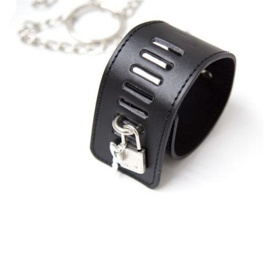 Zestaw bdsm uprząż do wiązania kajdanki ręce nogi Zestaw bdsm uprząż do wiązania kajdanki ręce nogi