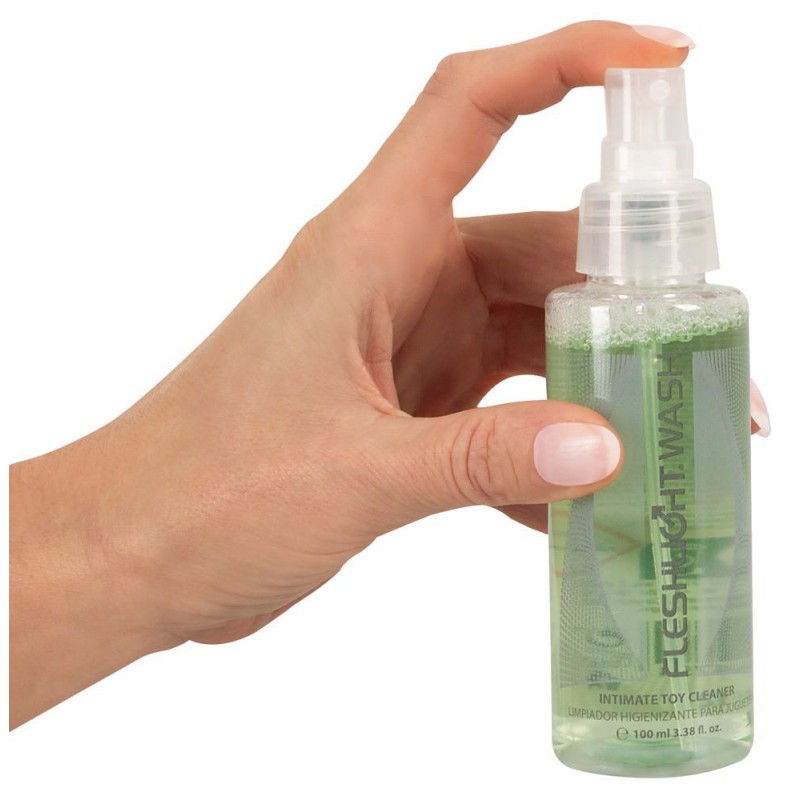 Spray czyszczący dezynfekujący fleshlight 100ml Spray czyszczący dezynfekujący fleshlight 100ml