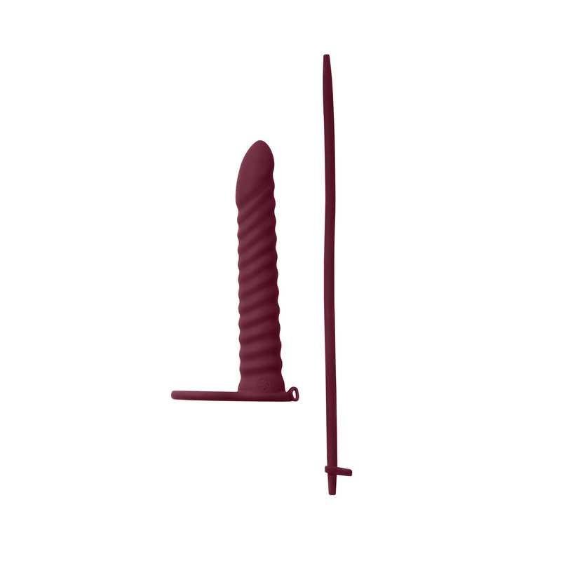 Dildo z pierścieniem do podwójnej penetracji 16 cm Dildo z pierścieniem do podwójnej penetracji 16 cm