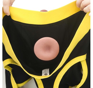 Fikuśne męskie majtki strap-on z otworami na pupę Fikuśne męskie majtki strap-on z otworami na pupę