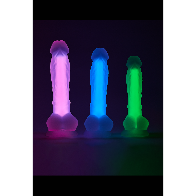 Dildo realistyczny penis świecący w ciemności 19cm