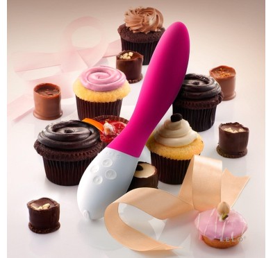 LELO- Mona 2 Vibrator Cerise